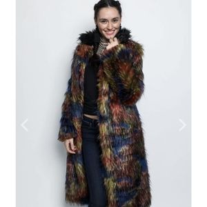 NWT Spirithood Parrot coat